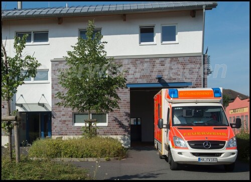 RTW_Vorhalle_mit_Rahmen.jpg